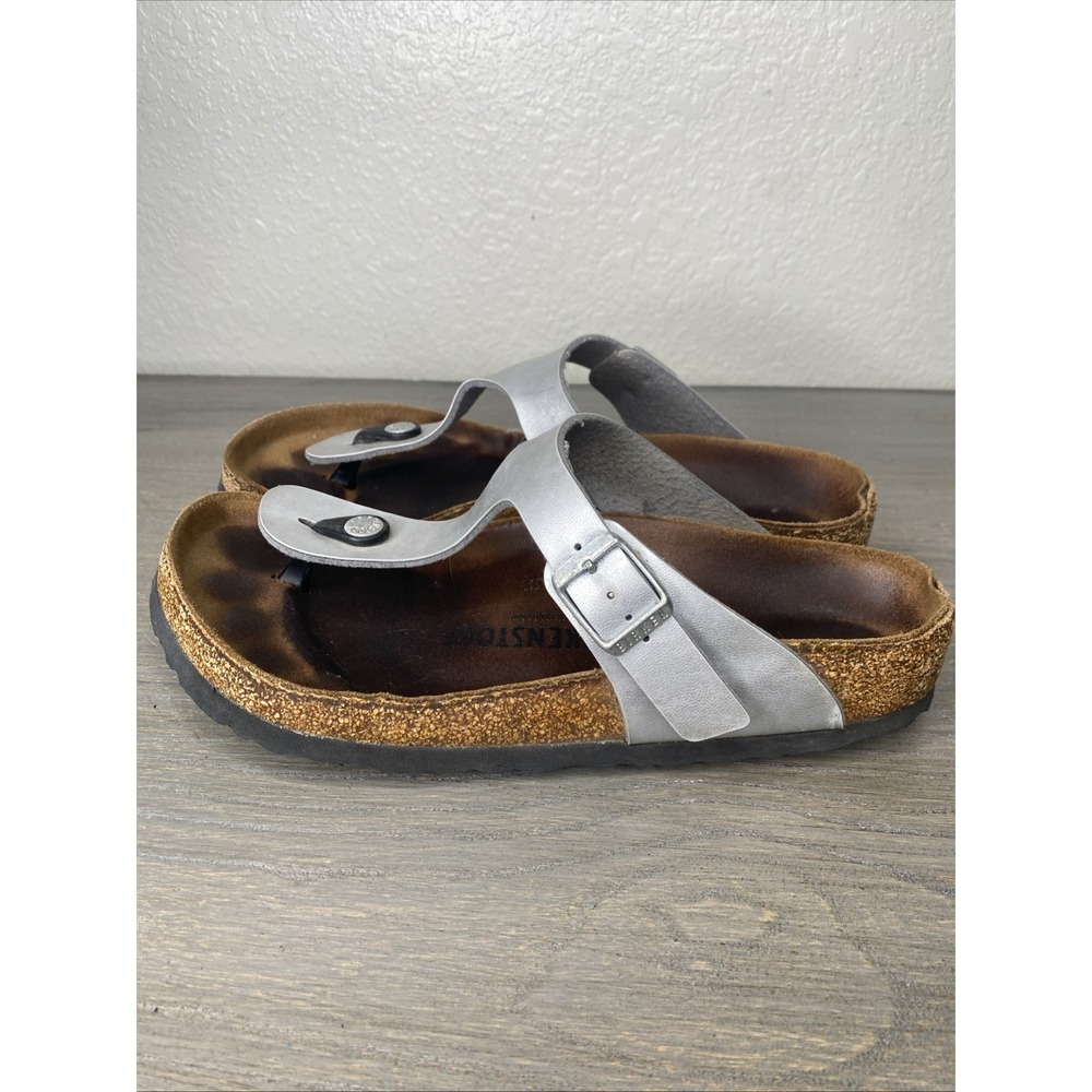 Birkenstock Gizeh Silver Metallic Birko-Flor Thong Sandals Women 39 US8 M6 - Picture 4 of 9